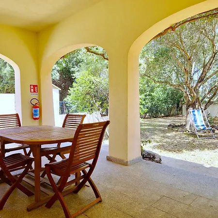 Villa Scogliera Holiday Houses Cala Liberotto Exterior photo