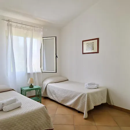 Villa Scogliera Holiday Houses Cala Liberotto Exterior photo