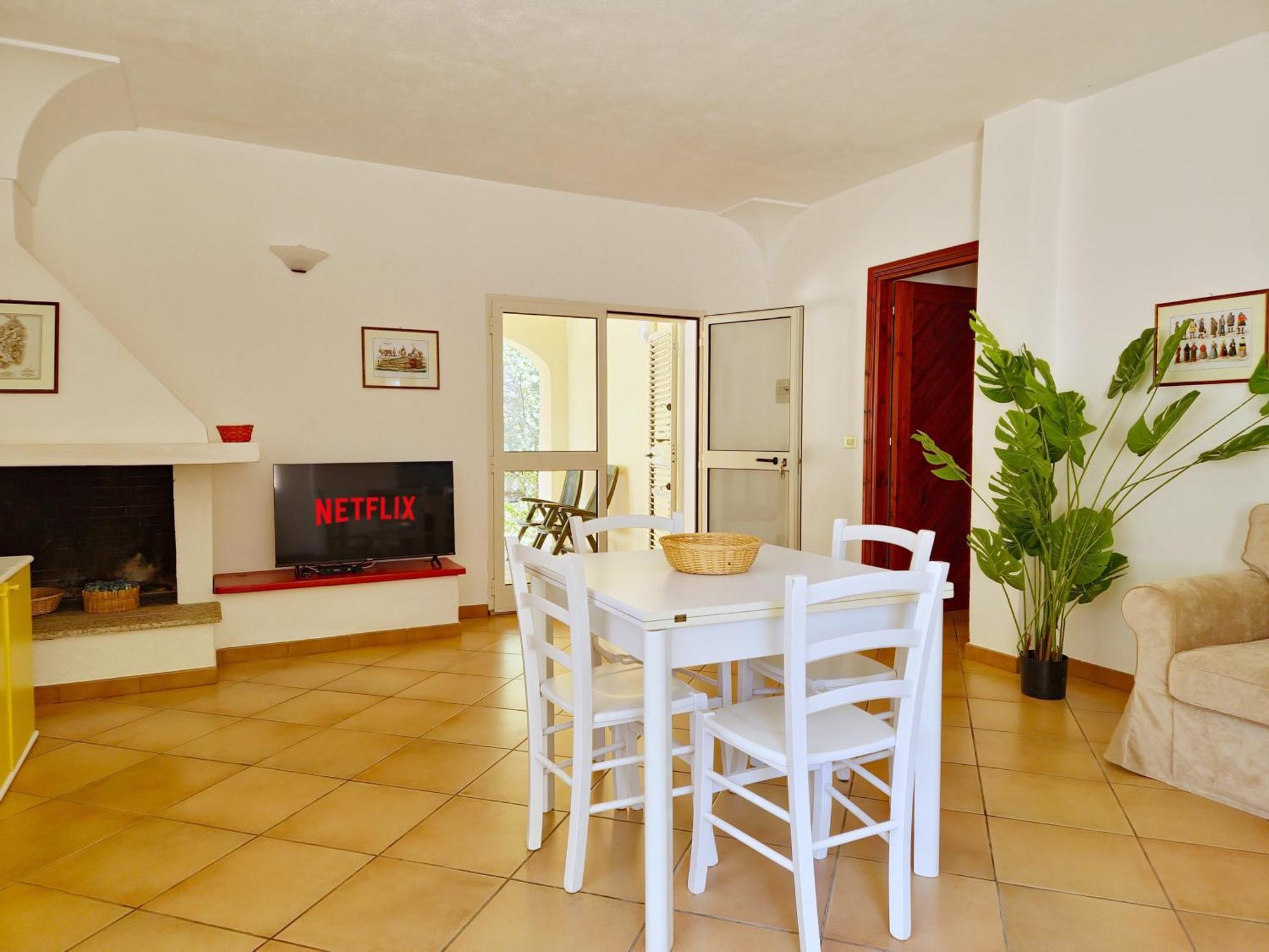 Scogliera Apartment *